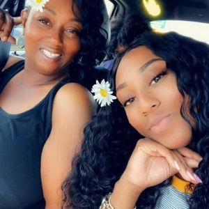 Meet your Posher, Nakia